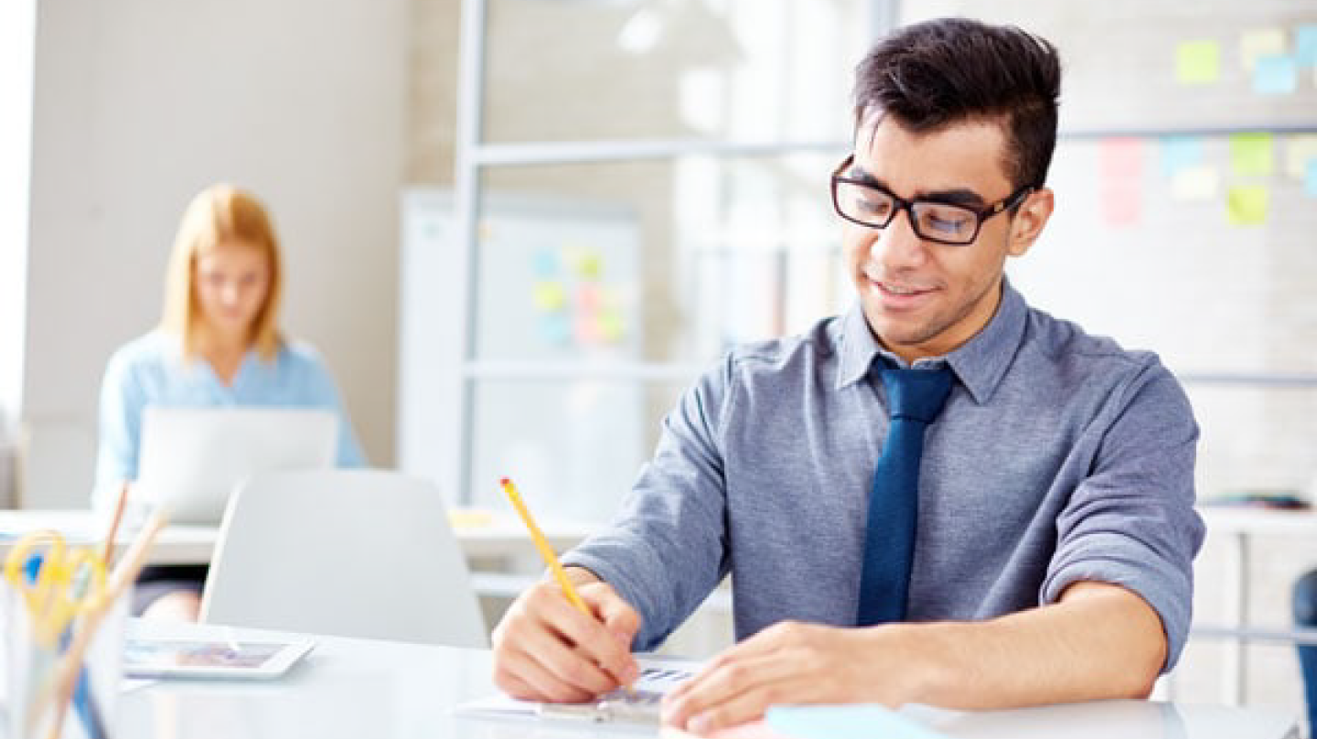 BREAKING: Male Co-Worker Notices Haircut